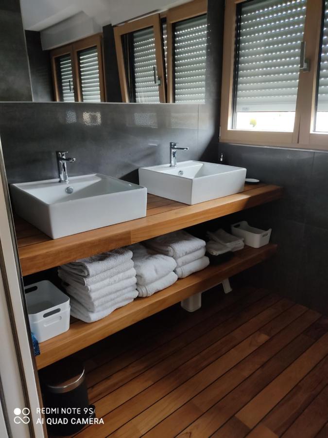 Ti Gwen Ha Du Holiday home Locquirec